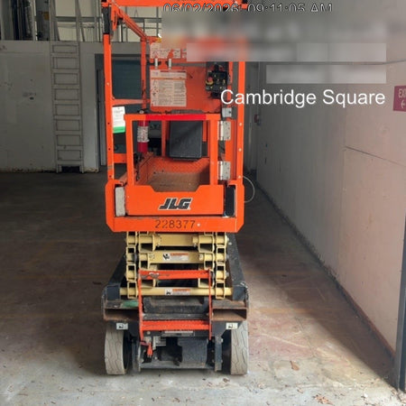 2022 JLG ES1932