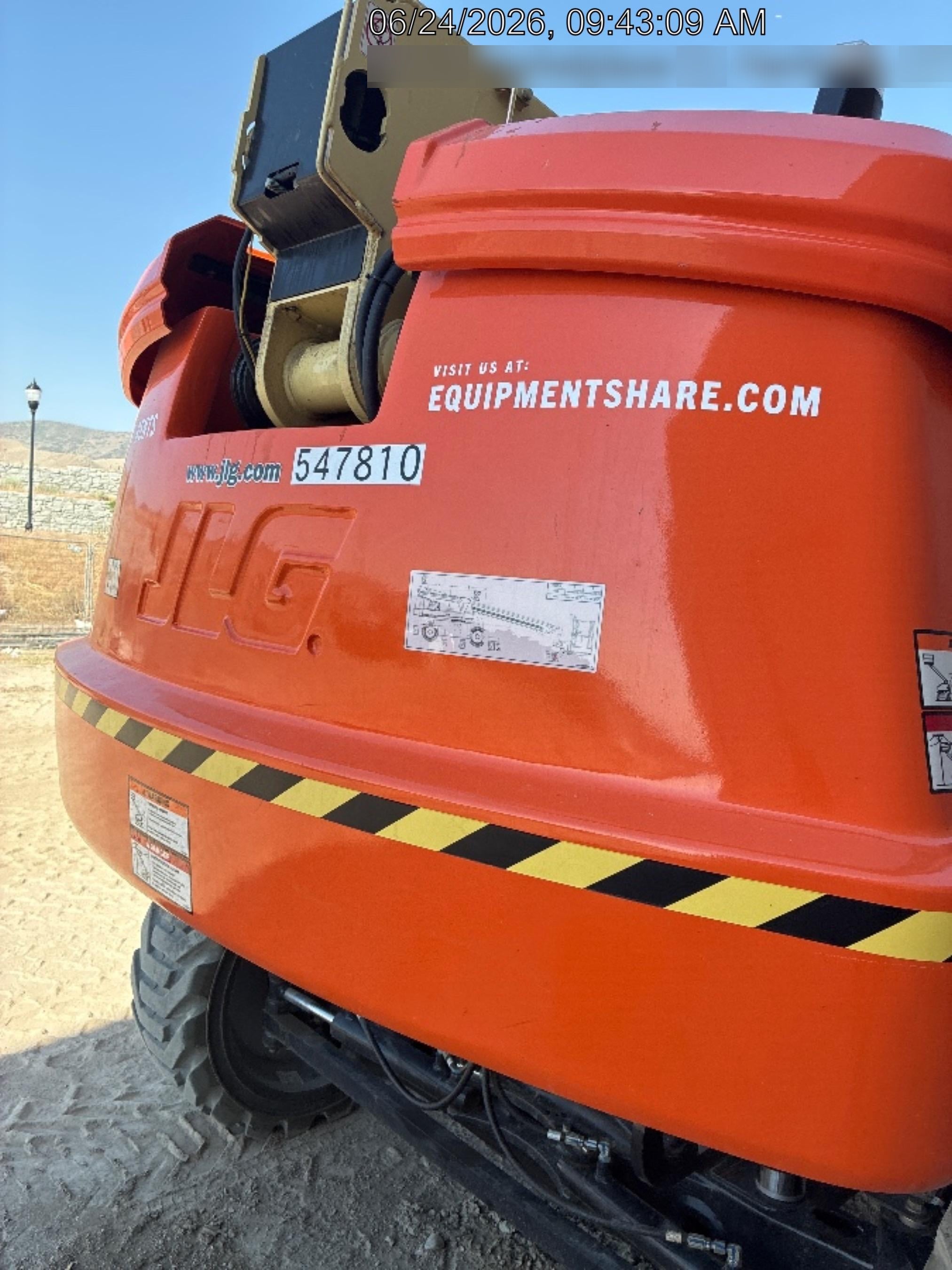 2025 JLG 660SJ