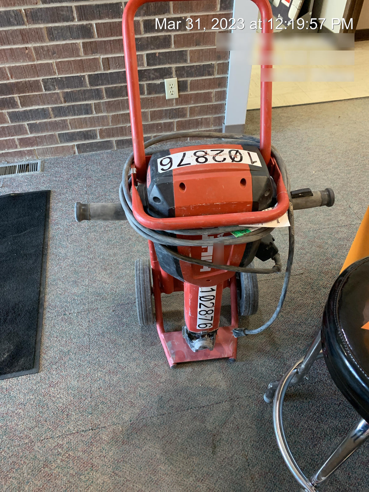2020 HILTI TE 3000-AVR