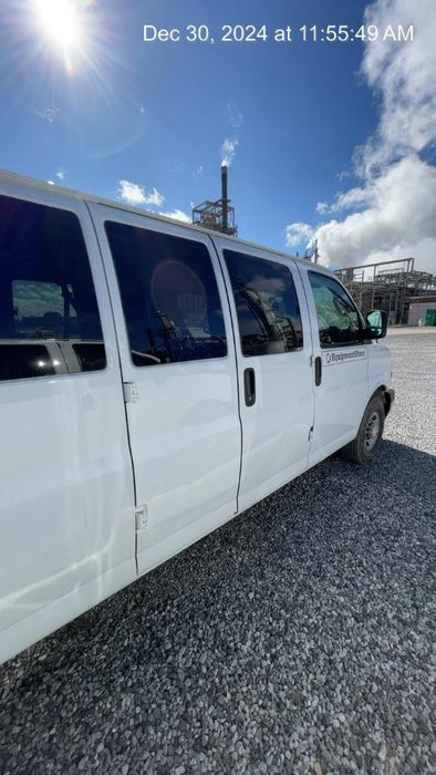 2023 CHEVROLET Express Van - Rental