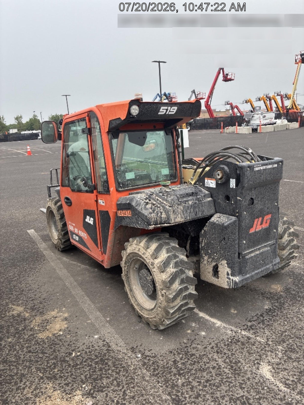 2025 JLG 519