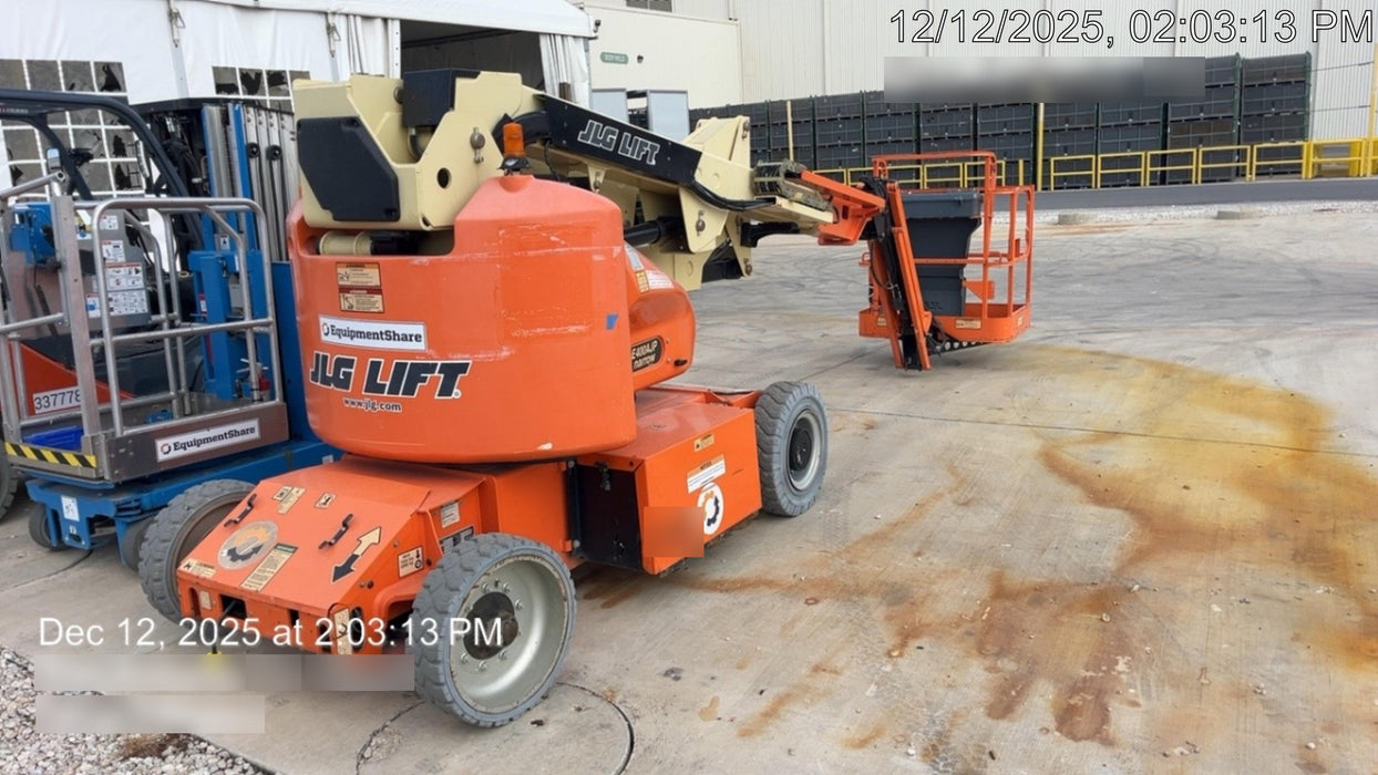 2019 JLG E400AJPN