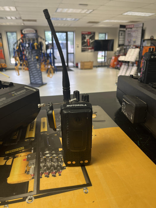 2021 MOTOROLA XPR3300E