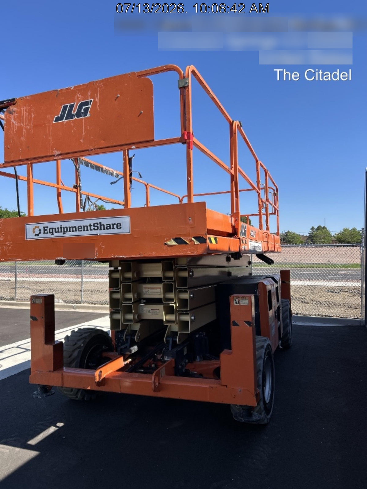2020 JLG 430LRT