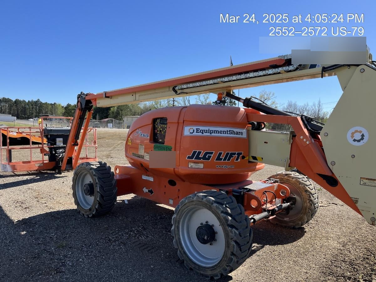 2021 JLG 600AJ
