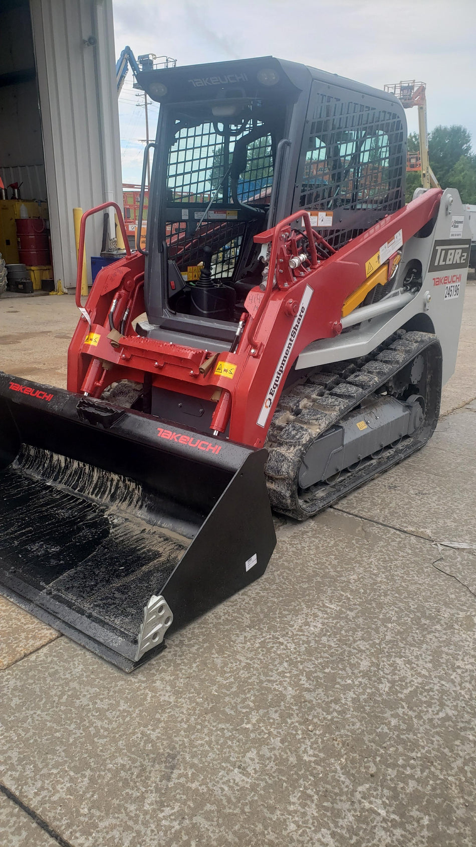 2022 TAKEUCHI TL8R2-CR