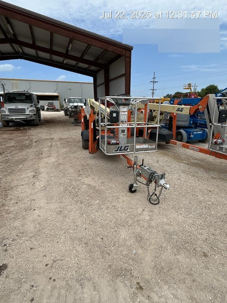 2022 JLG T350