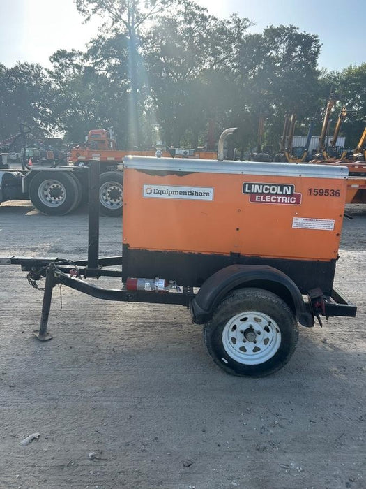 2021 Lincoln Electric Vantage 322 Vantage 322 Ready Pak 3 w/ Decals, ORANGE (includes trailer, cable rack, fender light kit) NO Telematics