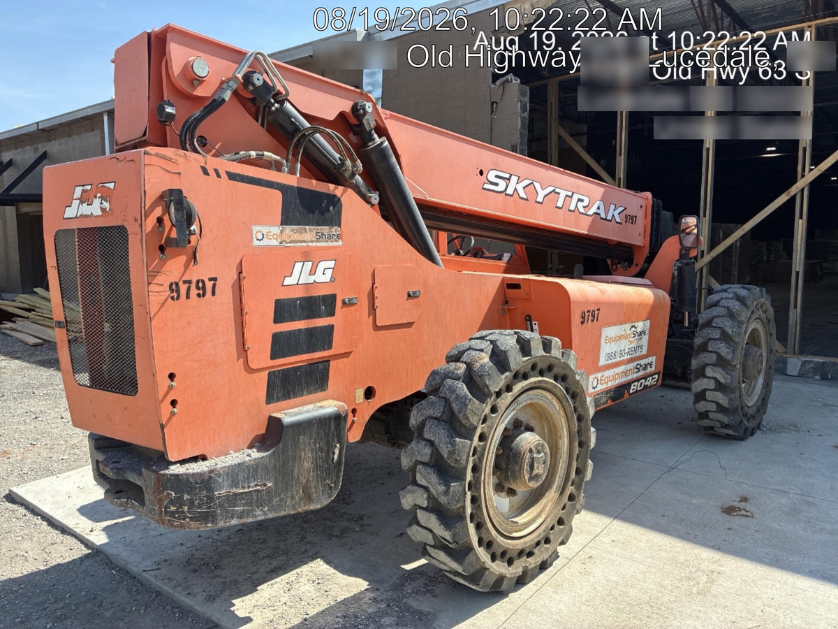 2018 SKYTRAK 8042