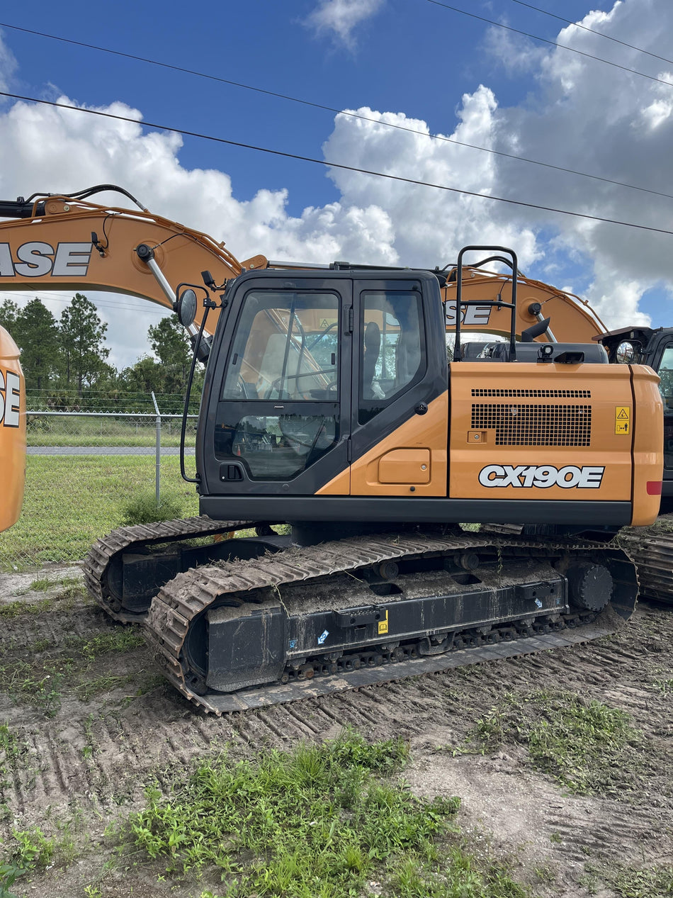 2025 CASE CX190E