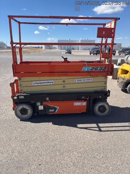 2022 JLG ES2632