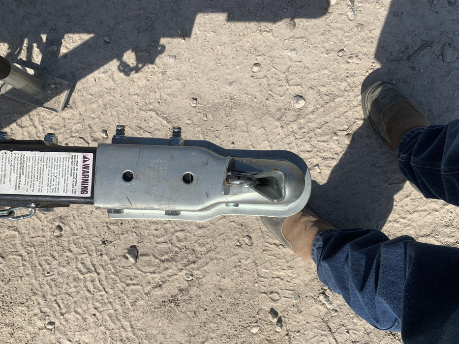 2019 Lincoln Electric Vantage 322 Welder Ready-Pak 3, Two wheel trailer, Fender and Light kit, Cable Rack