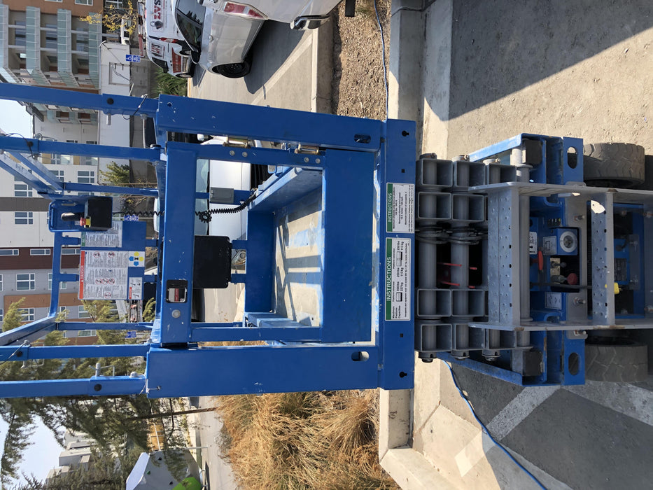 2020 Genie GS-1930 Solid Non Marking Tires, Beacon, Folding rails with half height swing gate, 800W Inverter