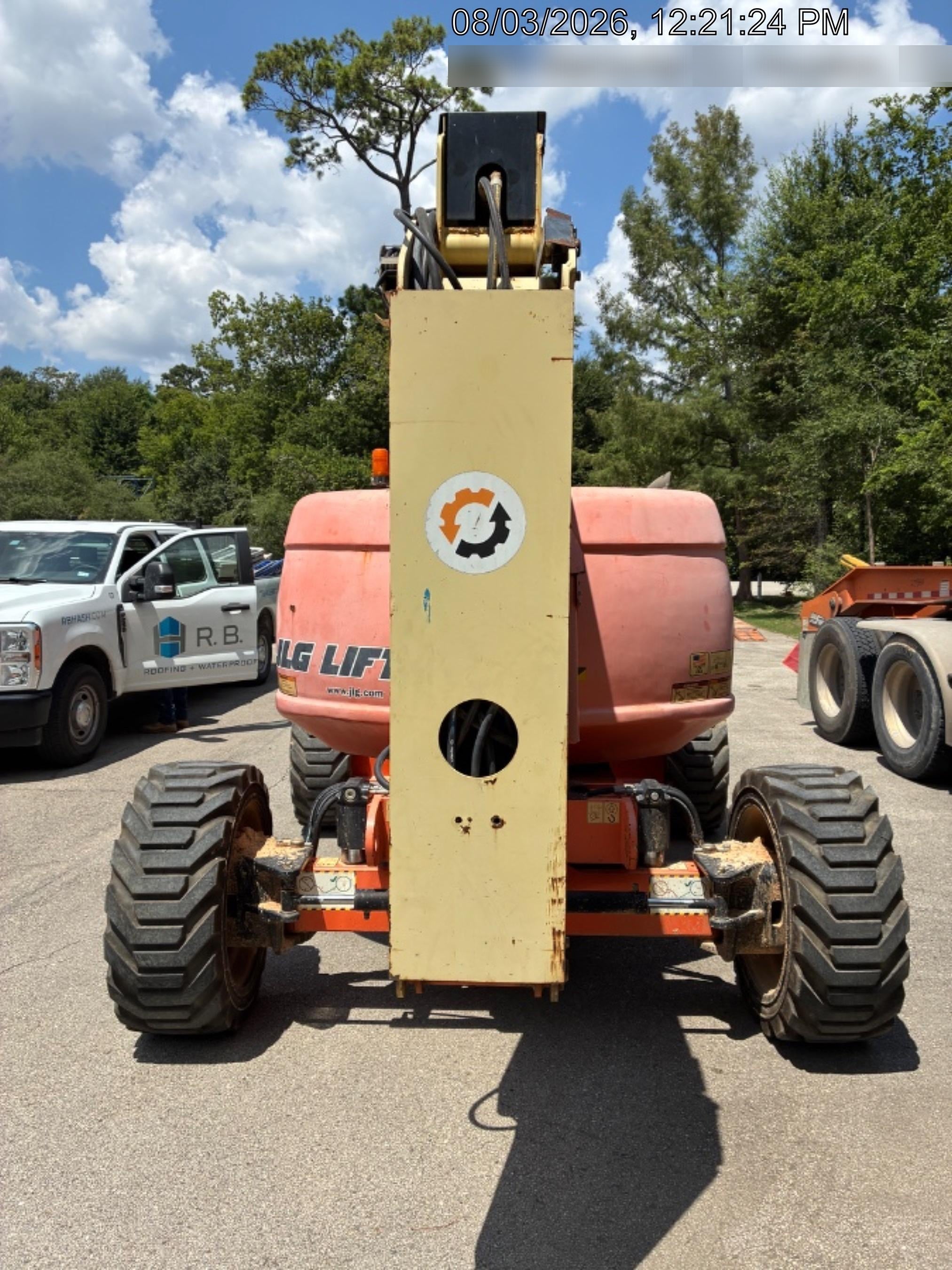 2019 JLG 600AJ