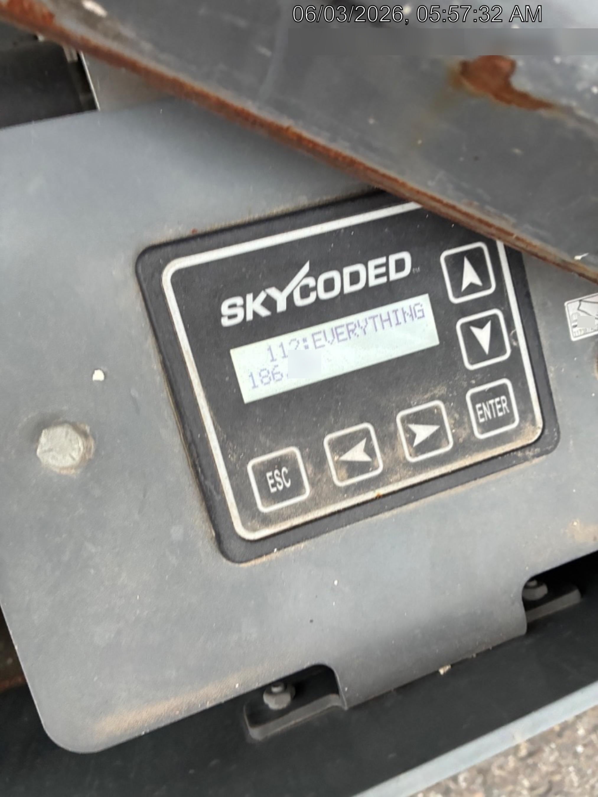 2020 Skyjack SJIII-3219 Solid NM Tires, Half height spring hinged entry gate, Dual Beacons, 800W Inverter