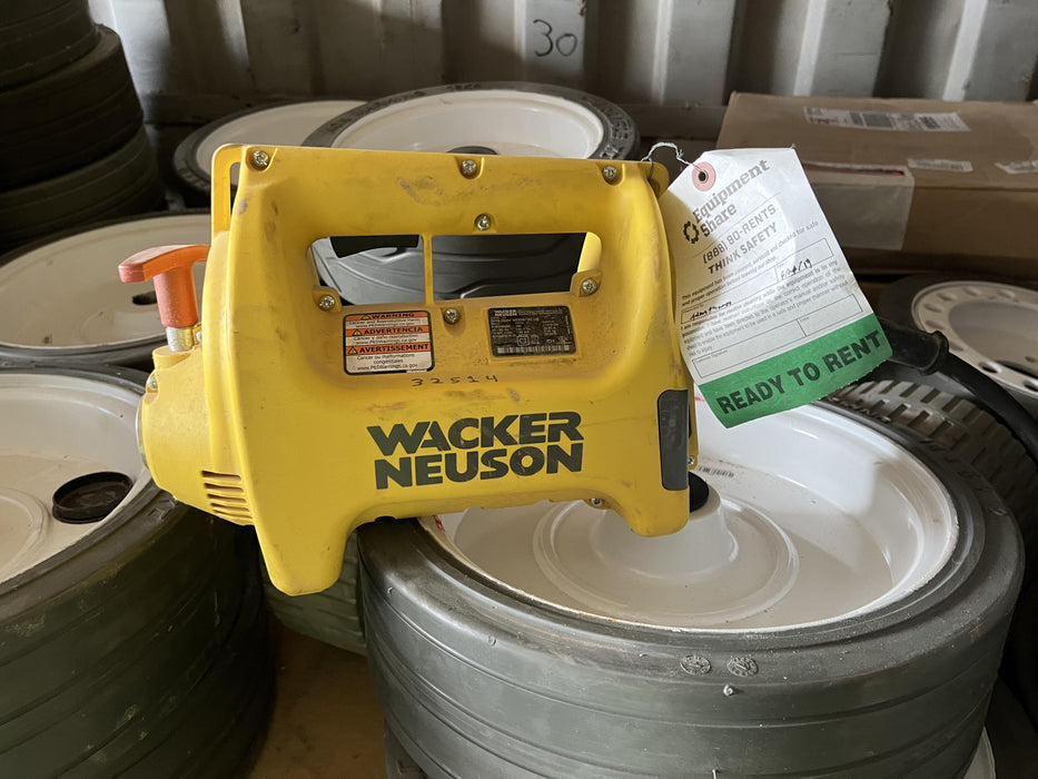 2019 WACKER NEUSON M2500