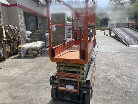 2022 JLG ES1932
