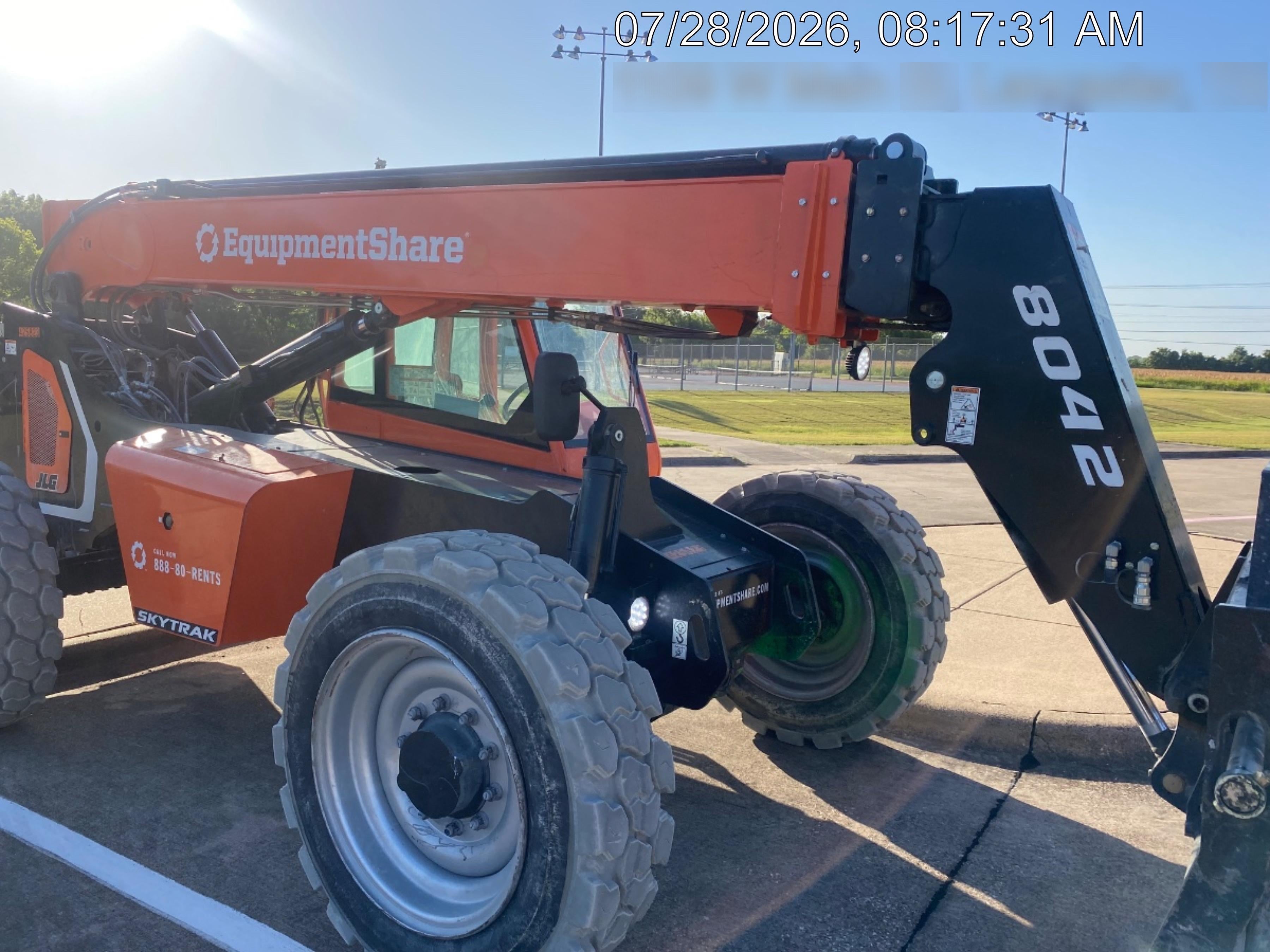 2024 SKYTRAK 8042