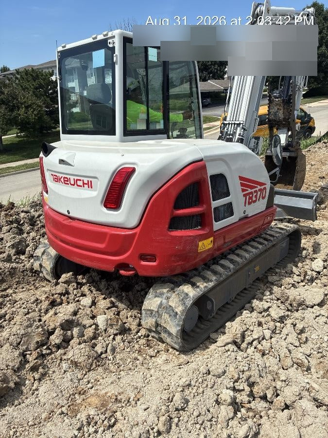 2024 TAKEUCHI TB370CR