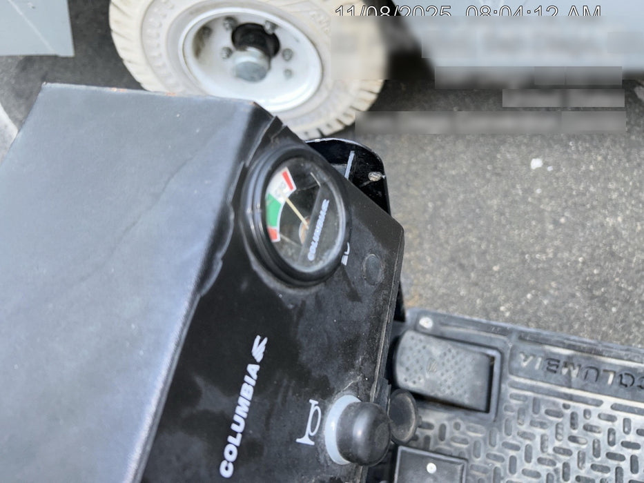 2021 Expeditor Expeditor 3 wheel Expeditor, Steering Wheel, Solid Non marketing tires, Ball Hitch, Front bumper, Painted Black