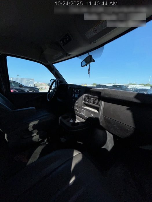 2023 CHEVROLET Express Van - Rental