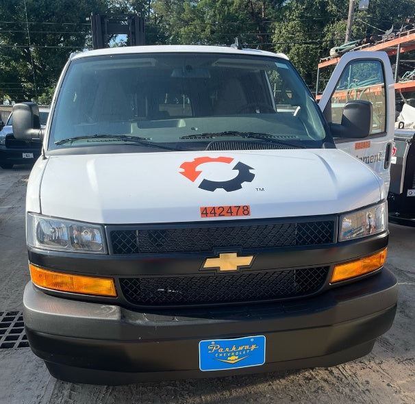 2024 CHEVROLET Express Van - Rental