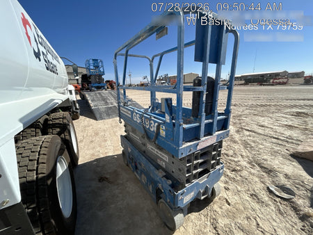 2019 Genie GS-1930 Fixed Rails with Chain Entry