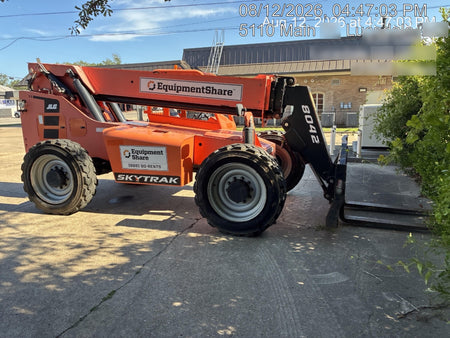 2020 Skytrak 8042 74 Hp, FF Tires, Work Lights, Beacon, Aux Hydraulics, Back up Alarm, Lifting Eye, ES Decals