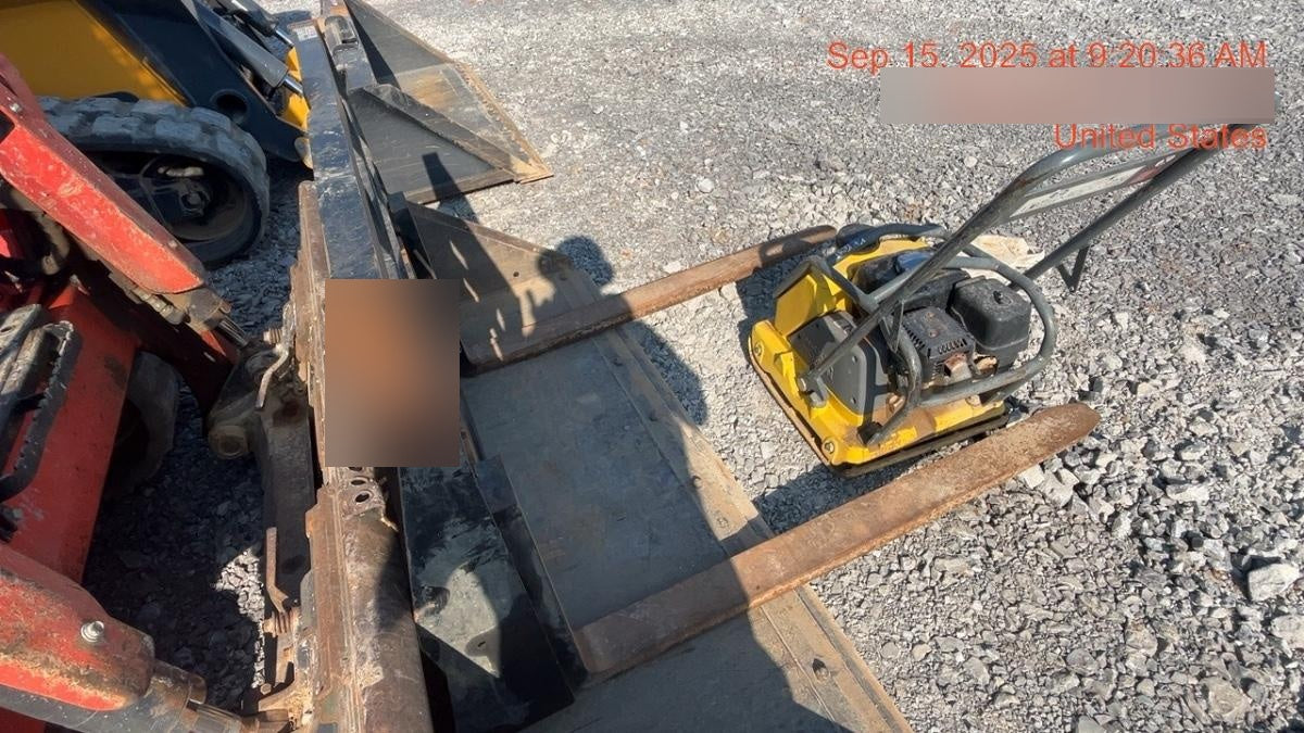 2023 ARROW MATERIAL HANDLING 48" Pallet Forks - Arrow