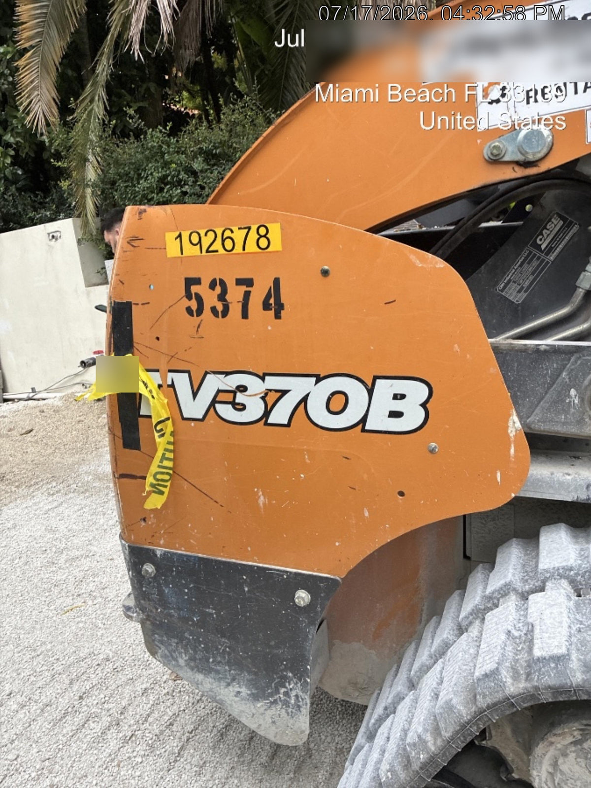2021 CASE TV370B