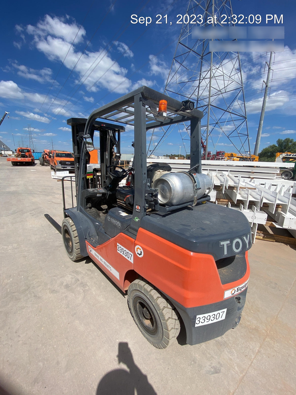 2023 TOYOTA 8FGU30 LP - Quad