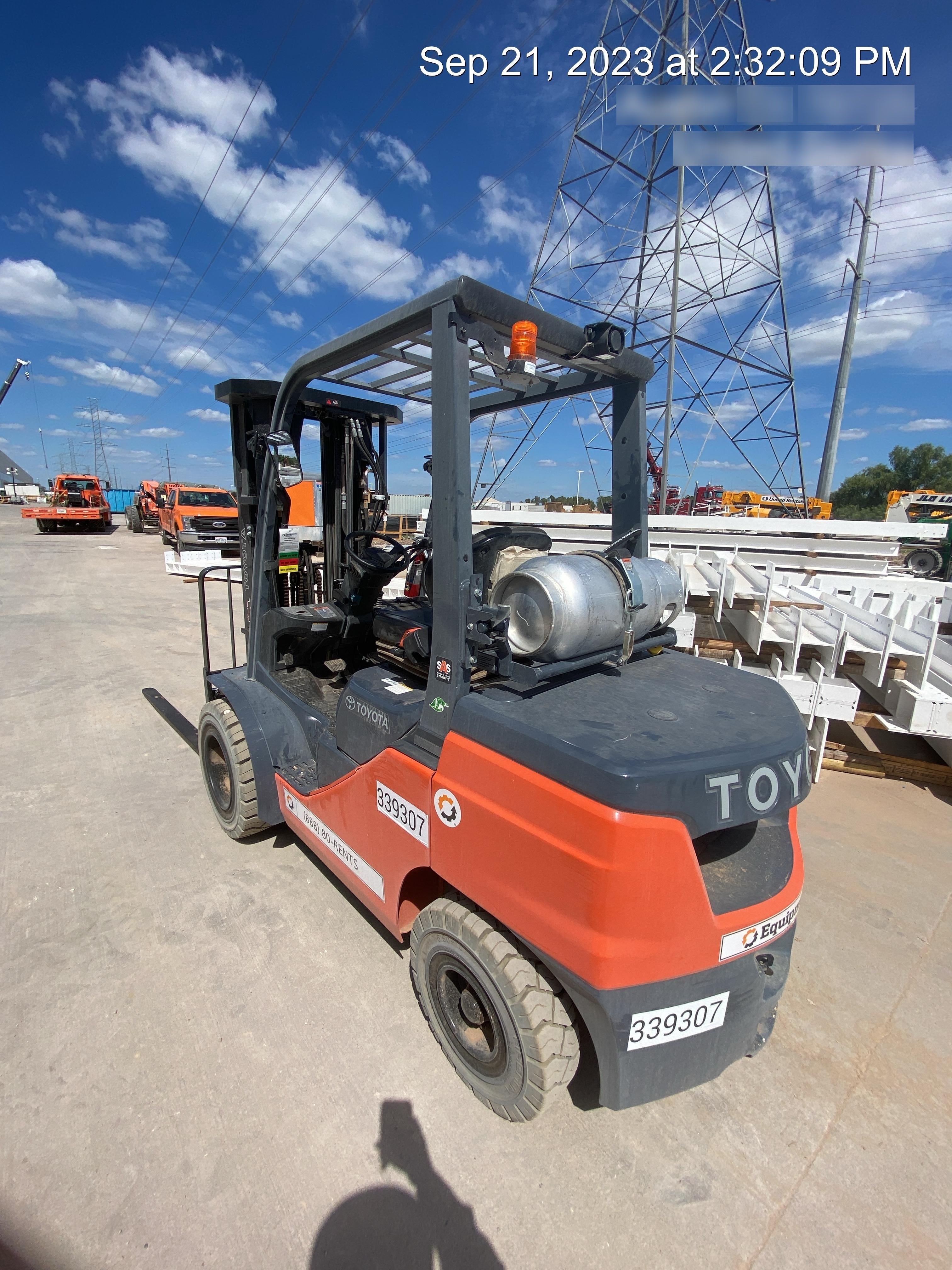 2023 TOYOTA 8FGU30 LP - Quad