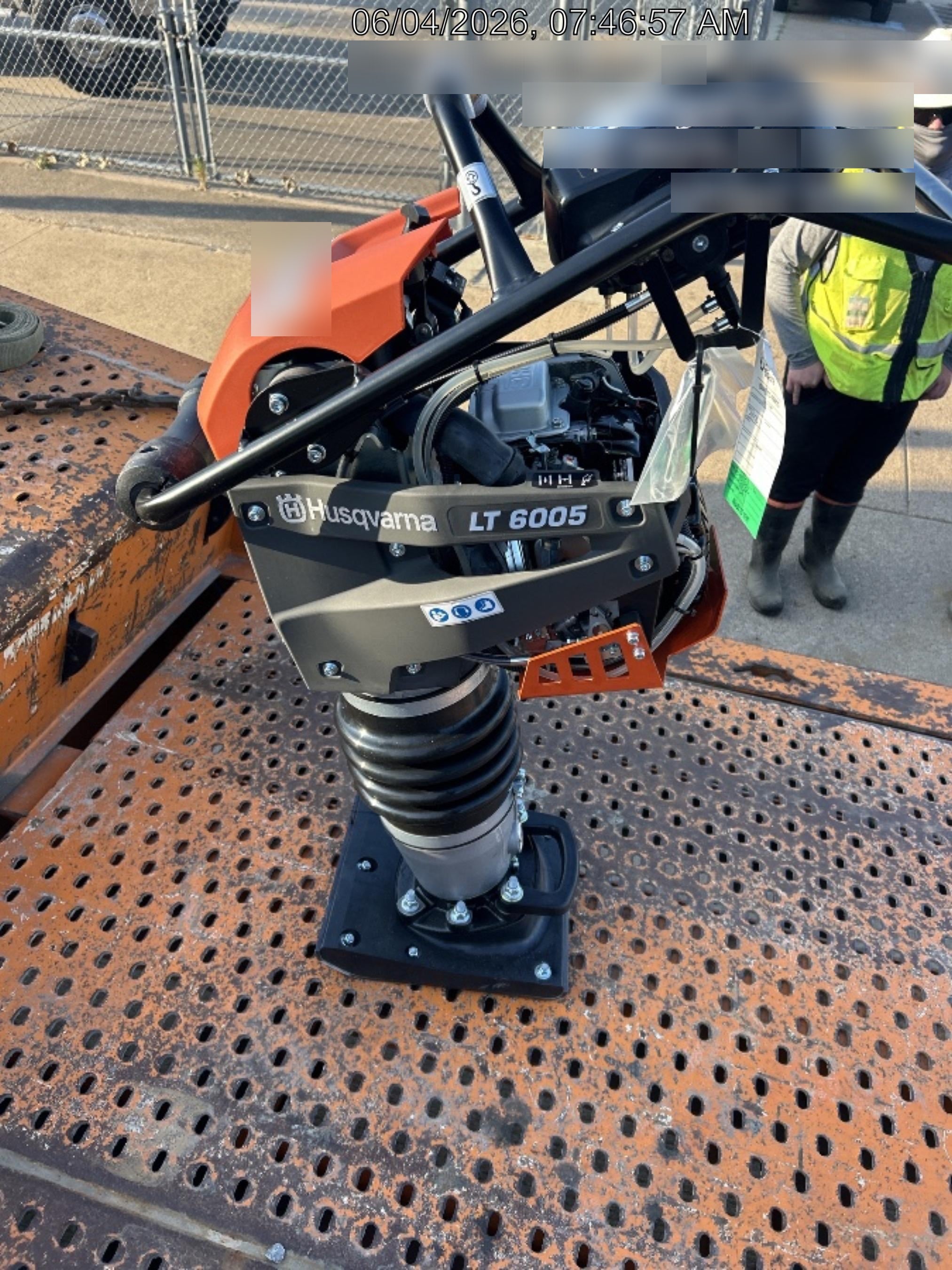 2026 HUSQVARNA LT6005