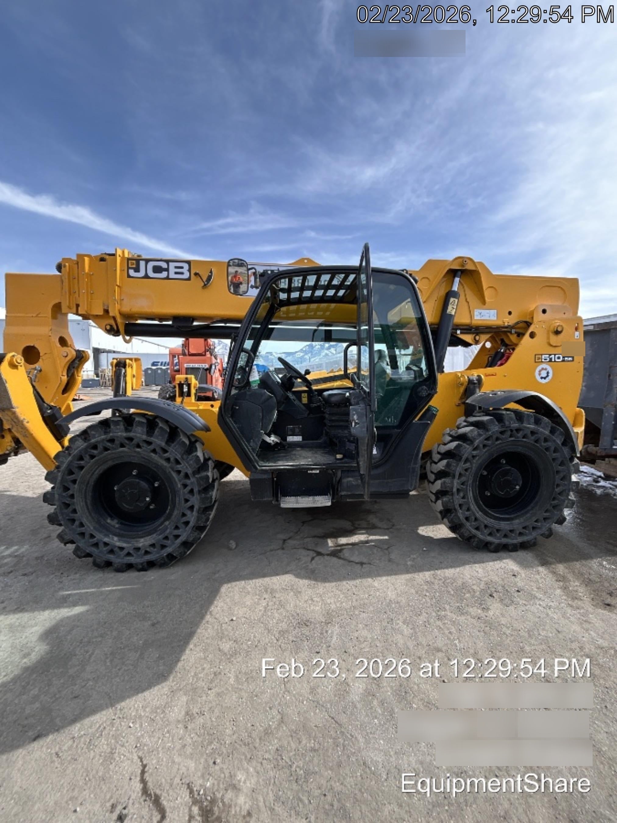 2021 JCB 510-56