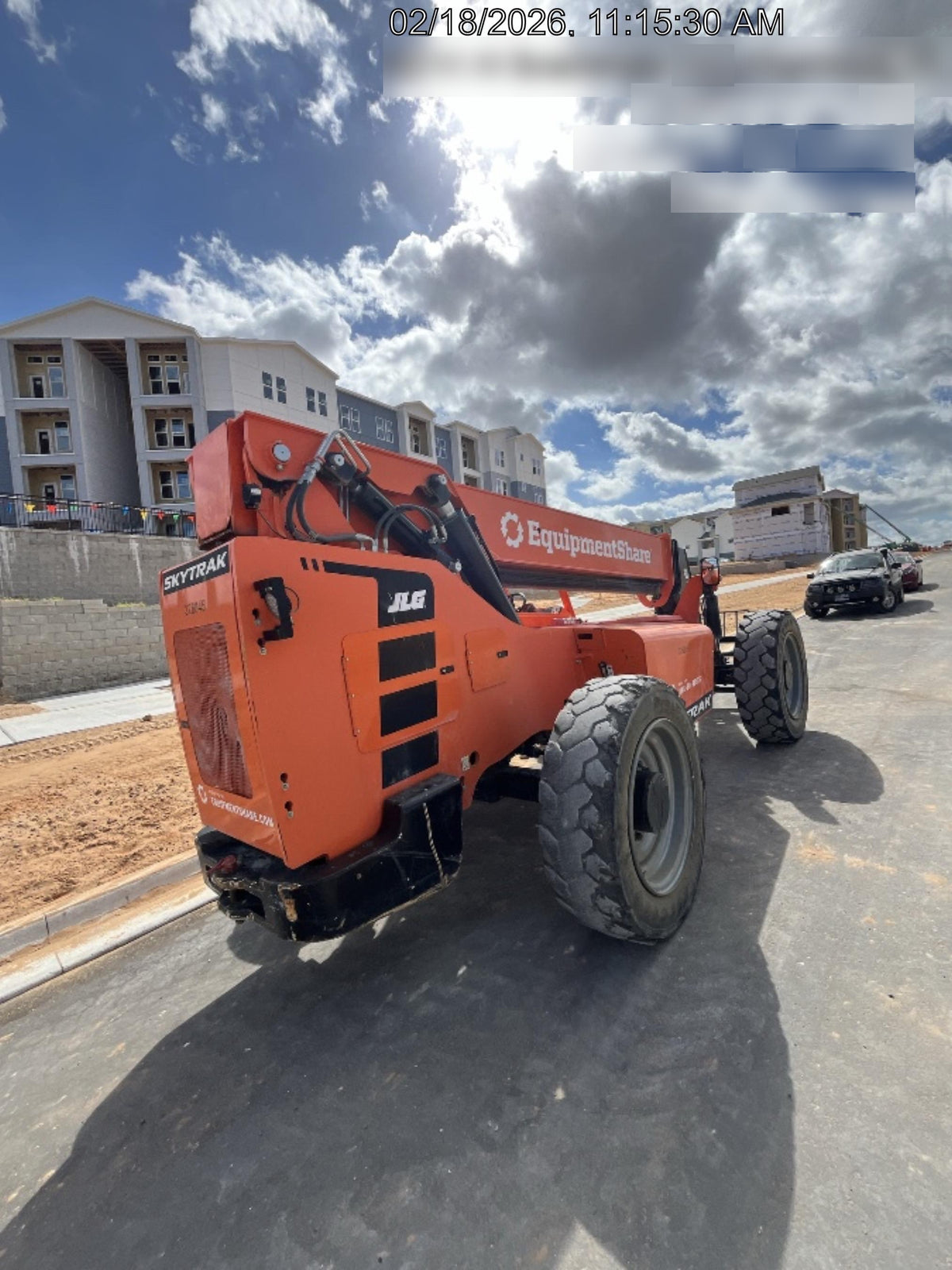 2023 SKYTRAK 8042
