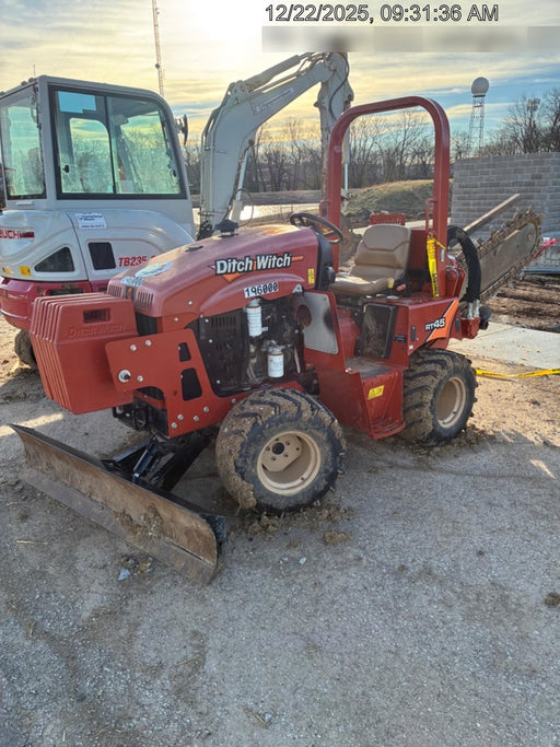 2022 DITCH WITCH RT45A