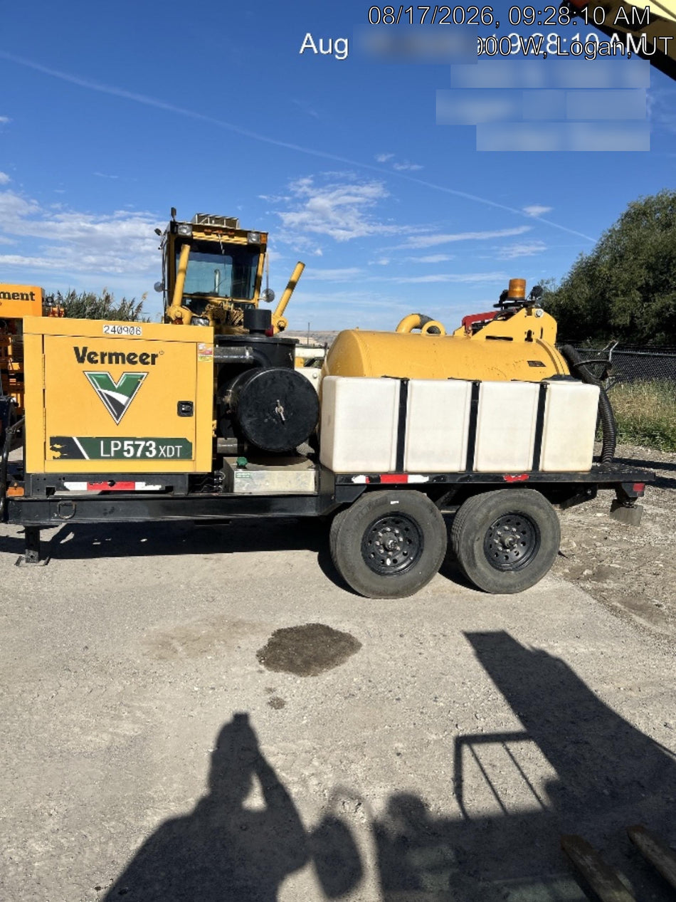 2022 VAC-TRON LP573XDT