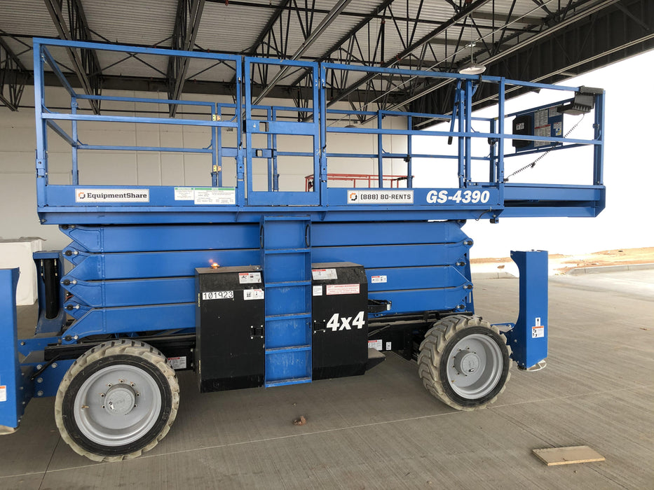 2020 GENIE GS-4390 RT