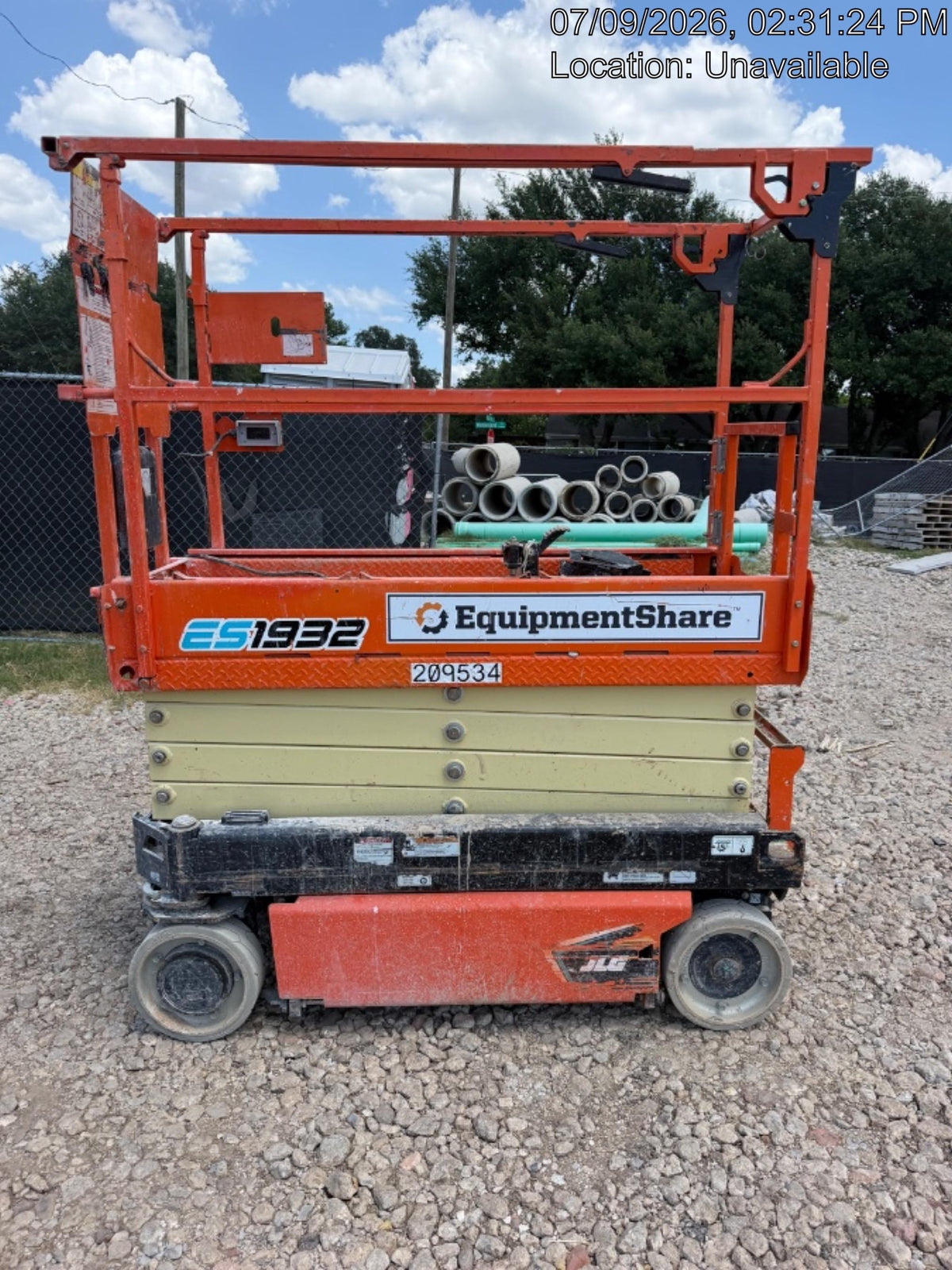 2022 JLG ES1932