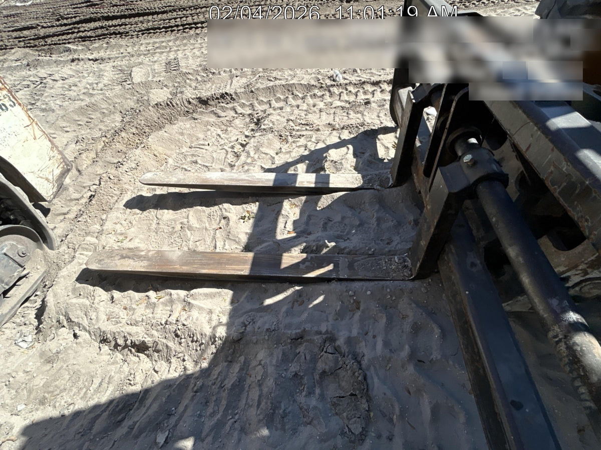 2025 PALADIN 72" Forks