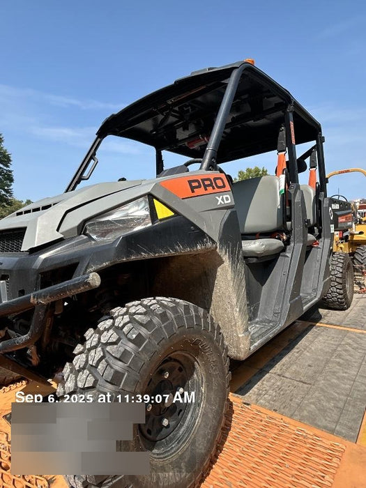 2020 Kubota RTV-X1140W-H Canopy, 4-Seater, Diesel, Windshield Acrylic Clear, Strobe Light, Backup Alarm