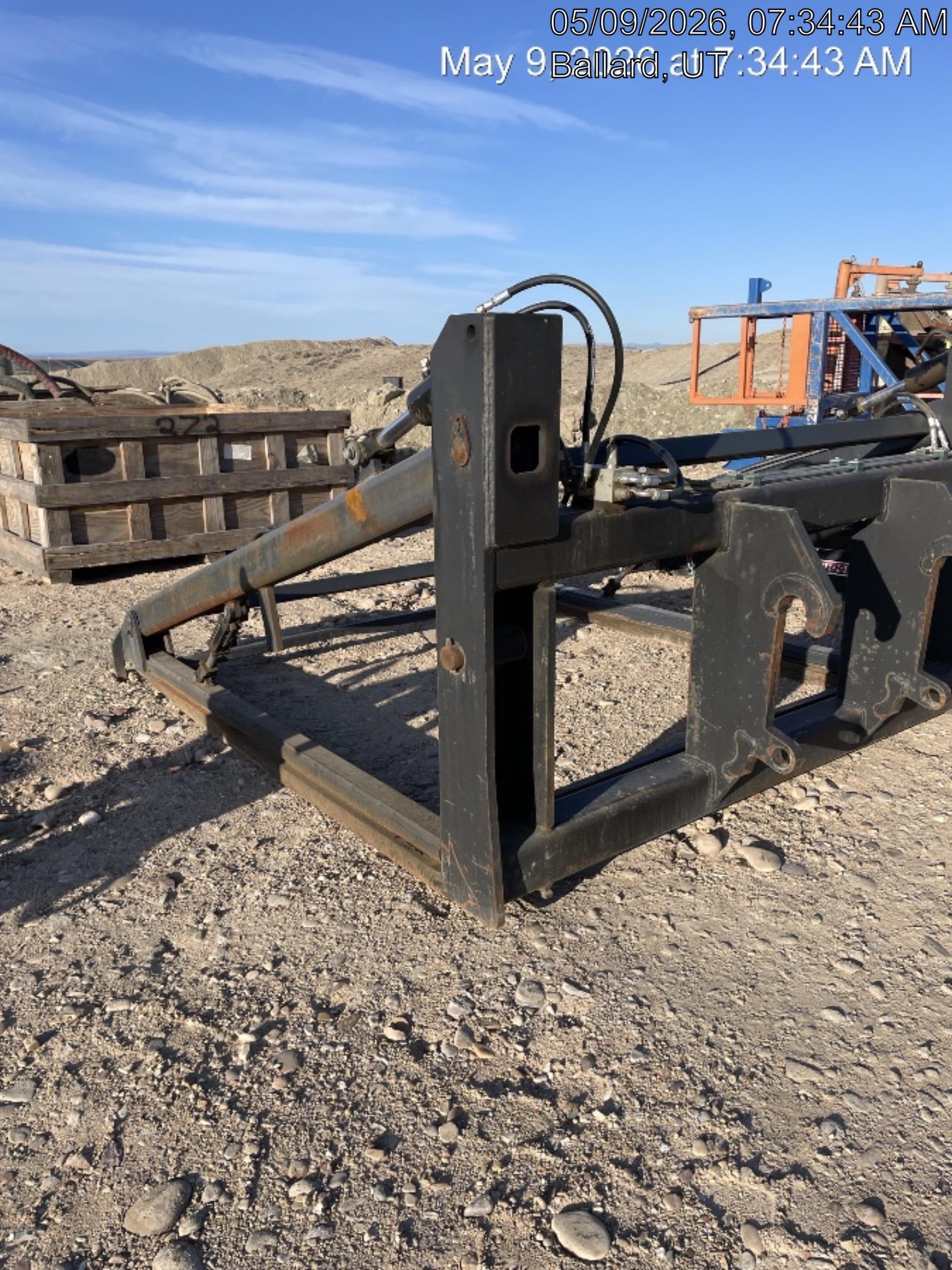 2024 ARROW MATERIAL HANDLING 049PG