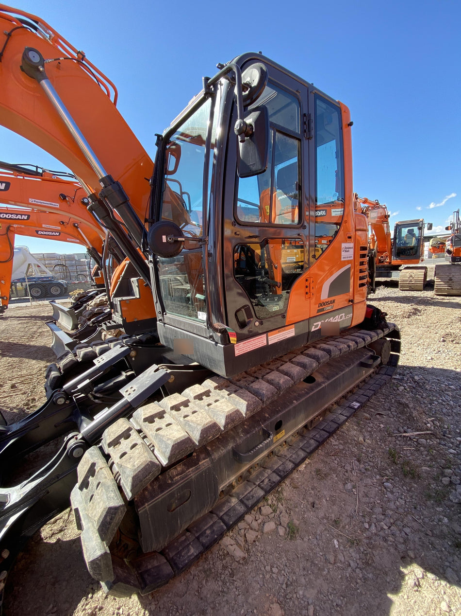 2019 DOOSAN DX140LCR-5