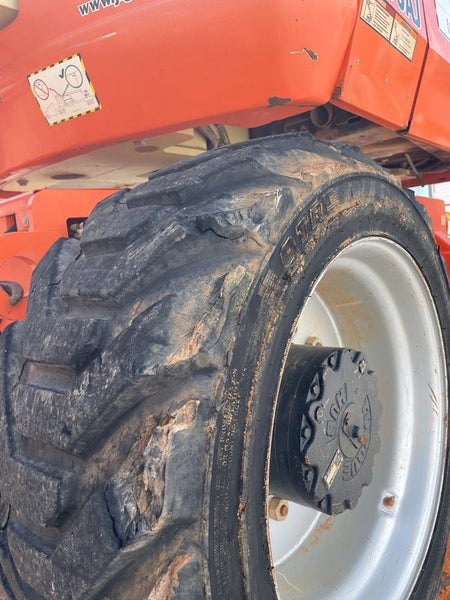 2020 JLG 800AJ