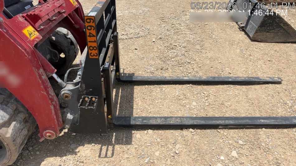 2026 ARROW MATERIAL HANDLING 72" Pallet Forks - Arrow