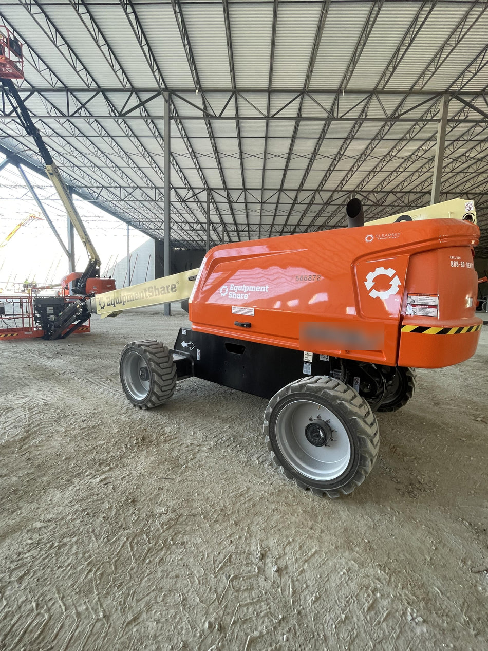 2025 JLG 660SJ