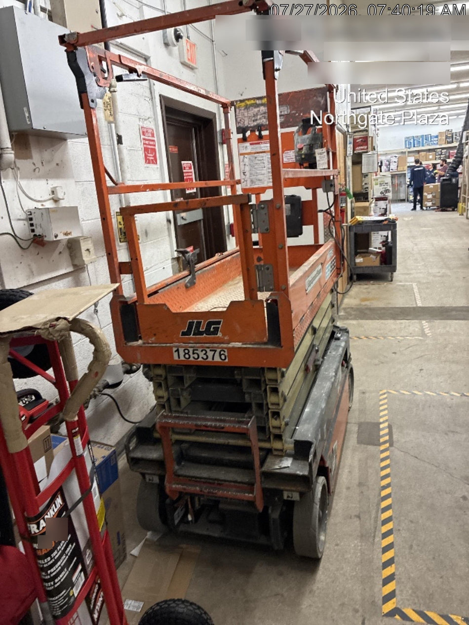 2021 JLG ES1932