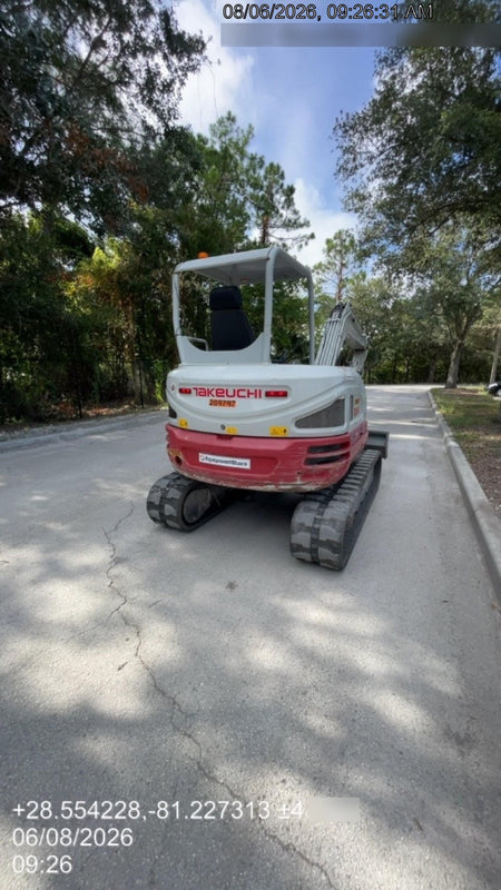 2022 TAKEUCHI TB250-2R