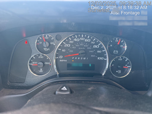 2025 CHEVROLET Express Van - Rental