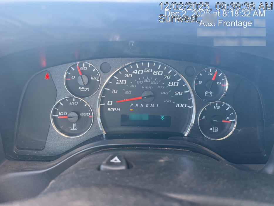 2025 CHEVROLET Express Van - Rental